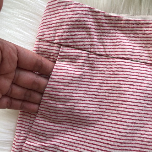 OUTBACK RED SHORTS - Picture 2 of 7